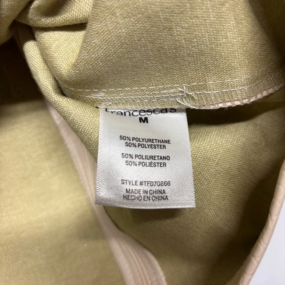 ✨Francesca's Collections Cream Mini Skirt Size M